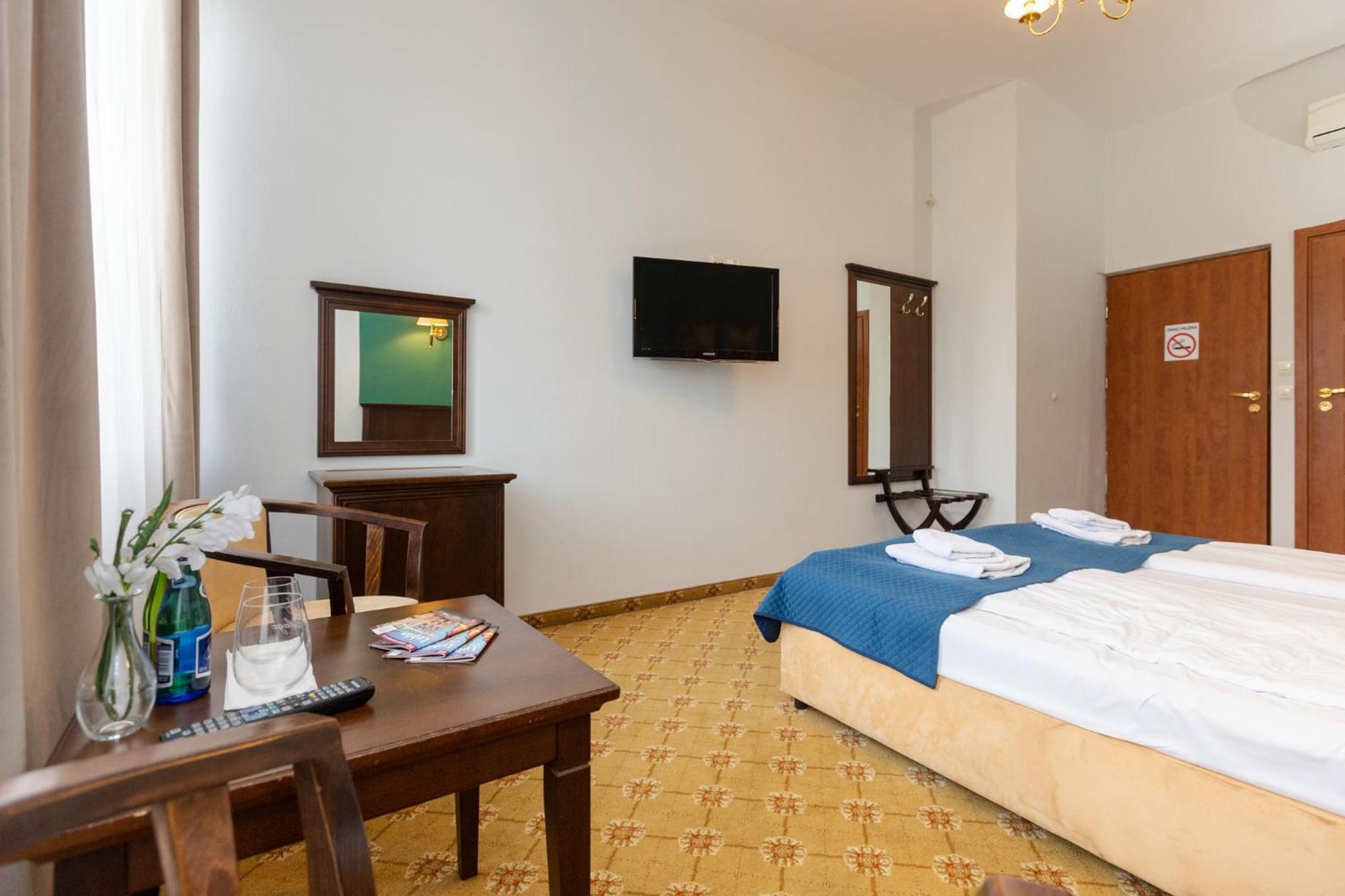 Od Kuchni - Apartamenty Lublin Bagian luar foto